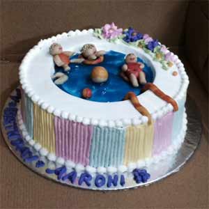 1kg swimming pool cake