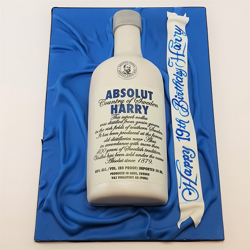 1.5 KG Absolut Vodka  Cake